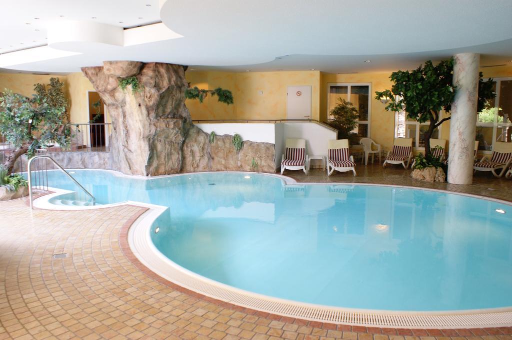 Parkhotel Altmuehltal 4*